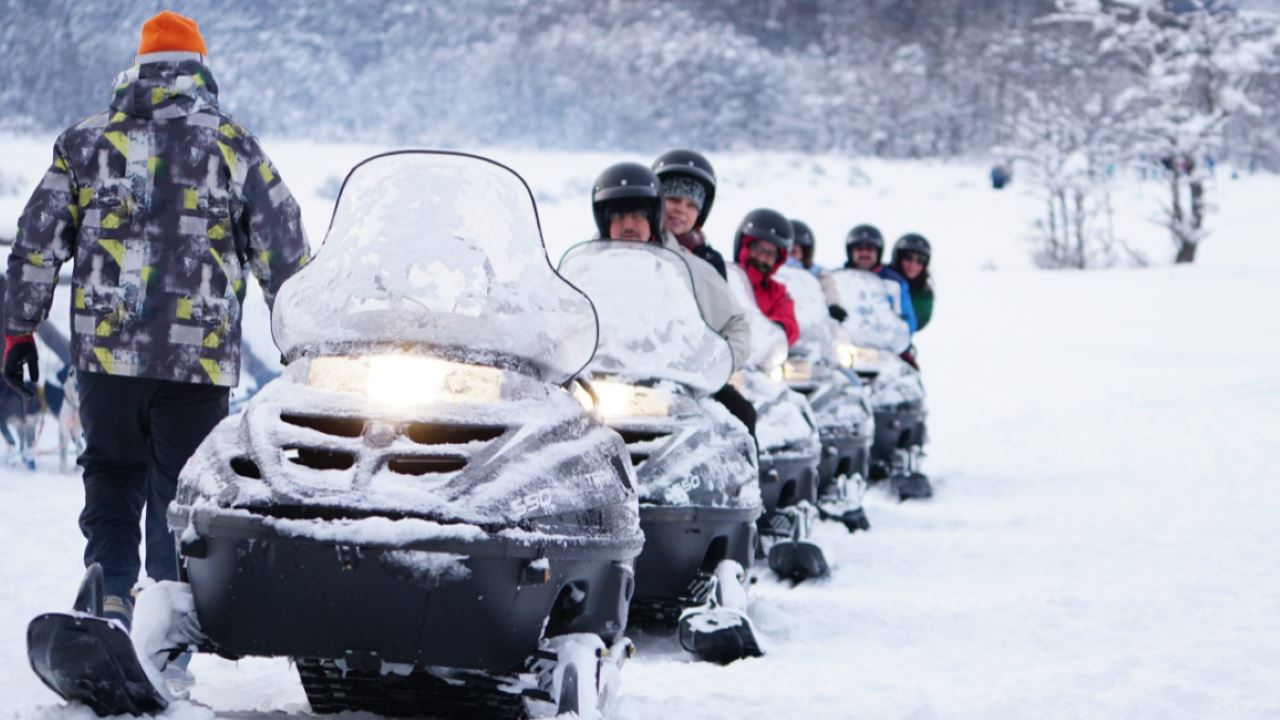 Aventura De Inverno De Dia Inteiro Com Trekking E Utv foto 4