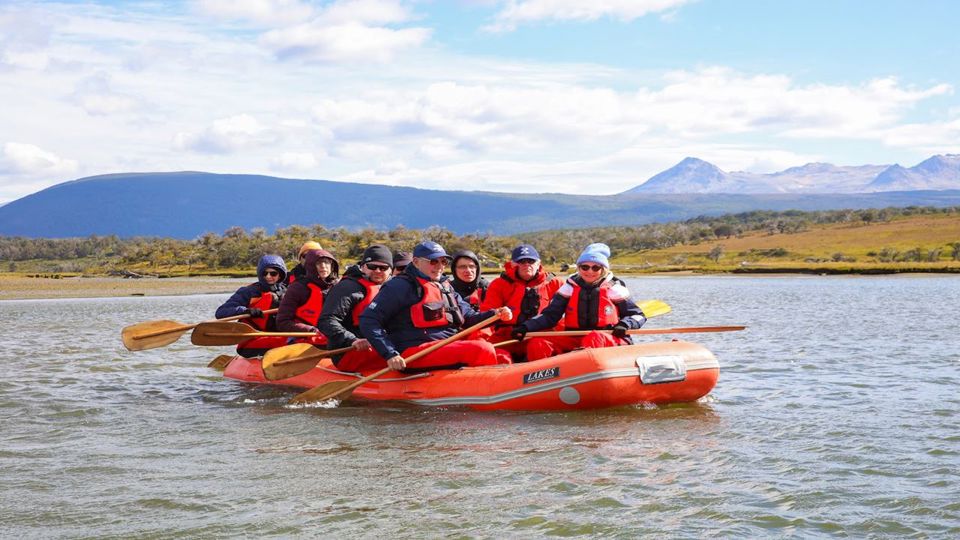 Canoeing On The Gable Channel foto 1