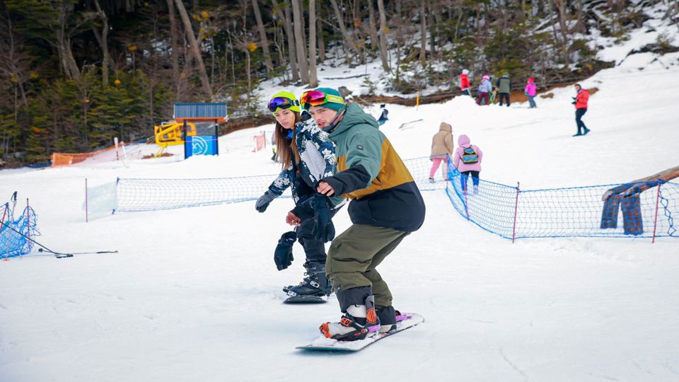 Private Snowboarding Class In Cerro Martial foto 2