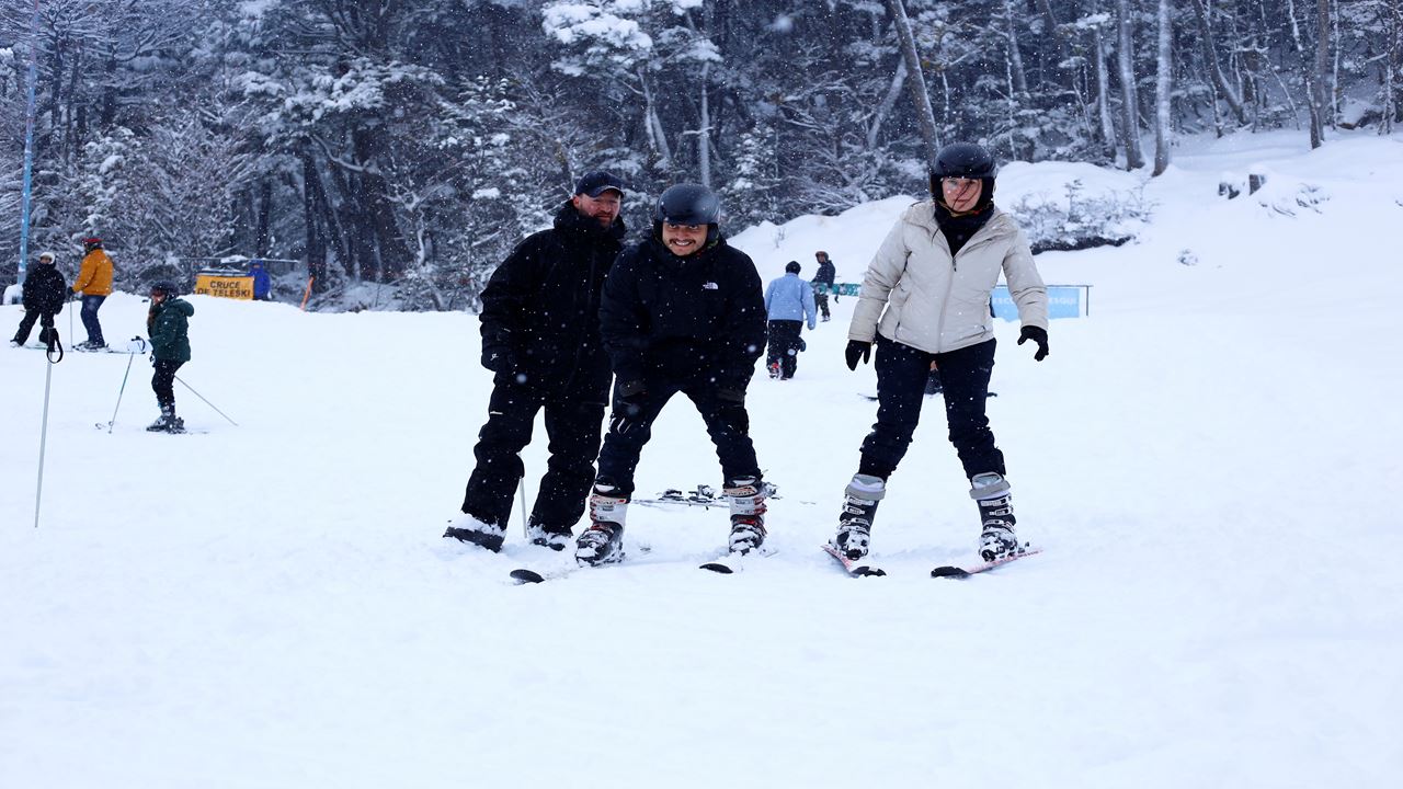 Día de Snowboard o Ski en Cerro Martial foto 6