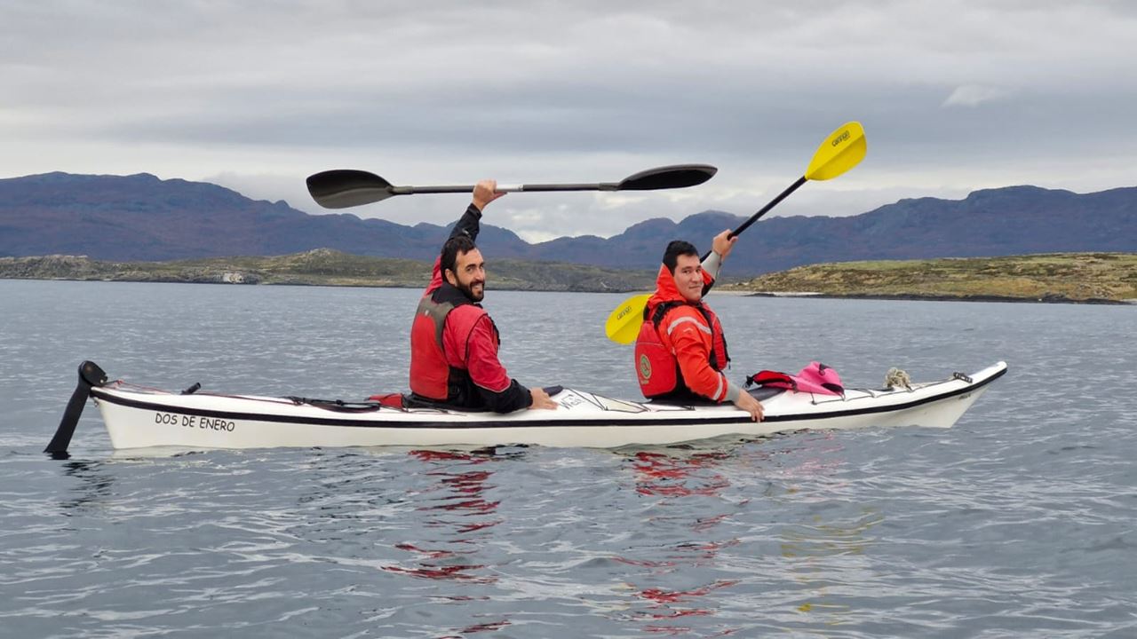 3-Hour Beagle Channel Kayak with Snack foto 2