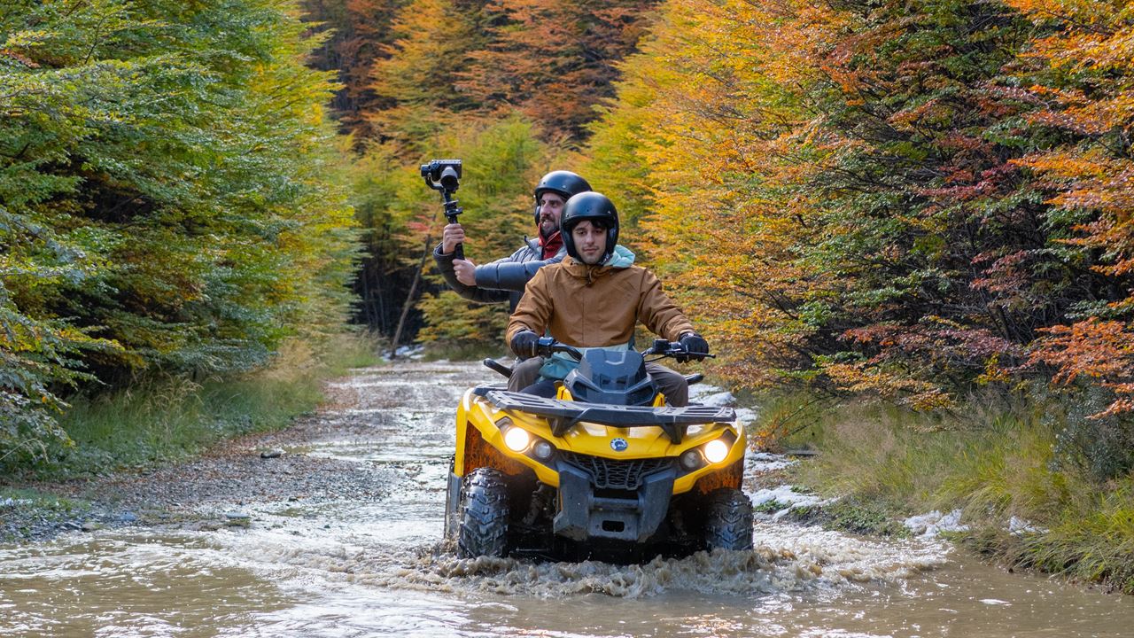 Mini-trekking e UTV 4x4 nos Llanos del Castor foto 1