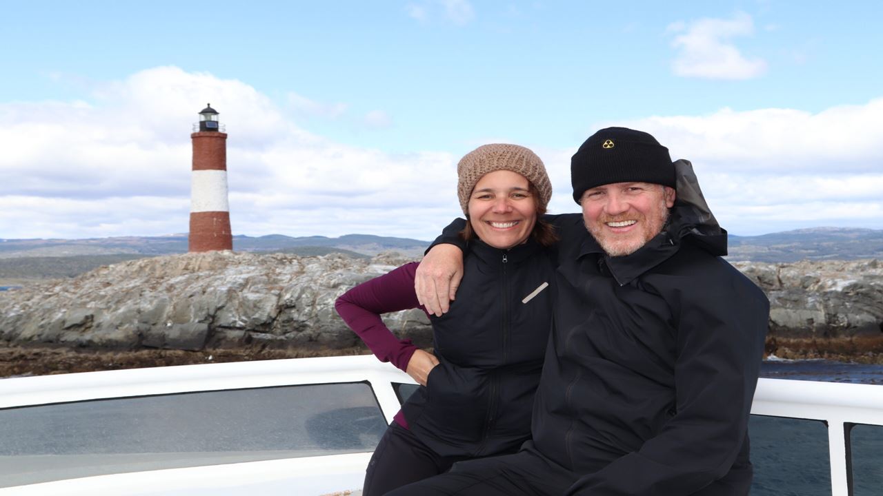Navegación Canal de Beagle Y Caminata con Pingüinos en Isla Martillo   foto 11