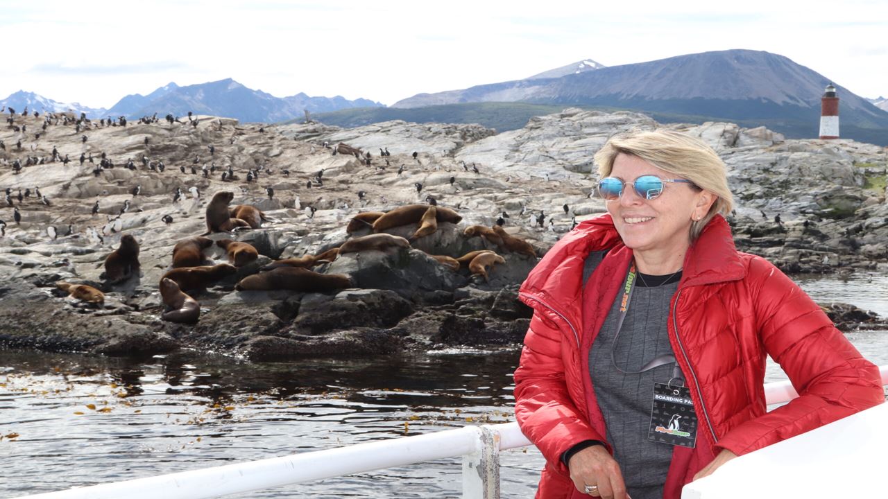 Navegação Pelo Canal Beagle E Caminhada Com Pinguins Na Ilha Martillo
 (6)