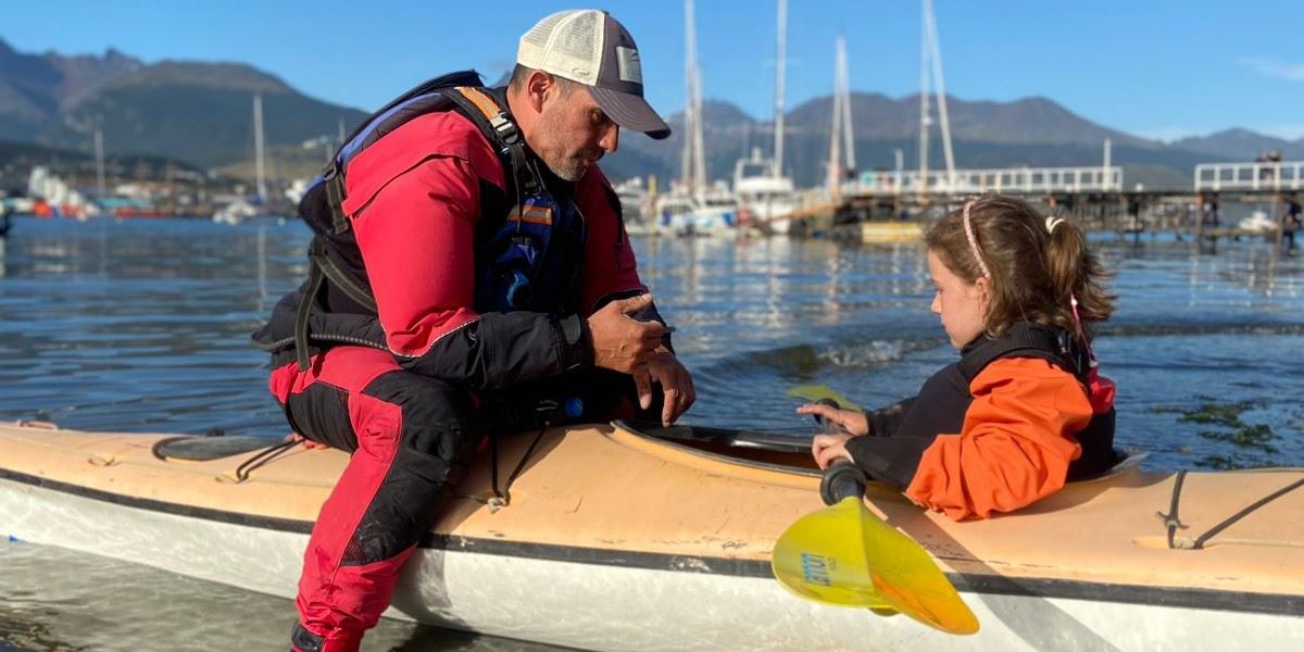 Navegação de Caiaque: da Baía de Ushuaia à Caleta Aspirante foto 2