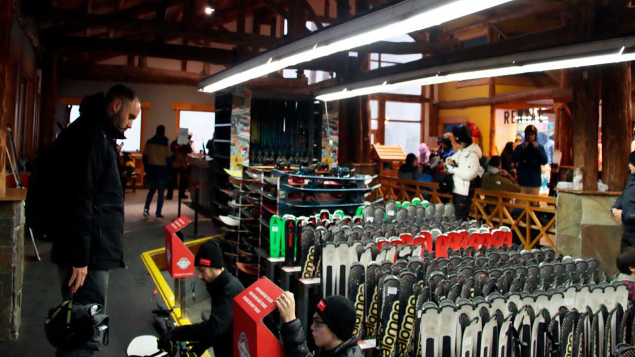 Alquiler De Equipo De Ski En Cerro Castor foto 5