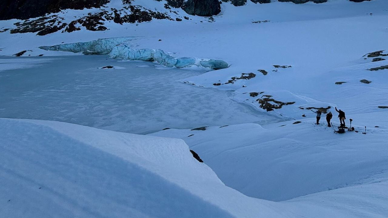 Trekking ao Glaciar Ojo del Albino desde Valle Tierra Mayor foto 15