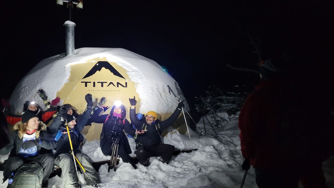 Trekking na Laguna Esmeralda à Noite com Jantar em Refúgio foto 2