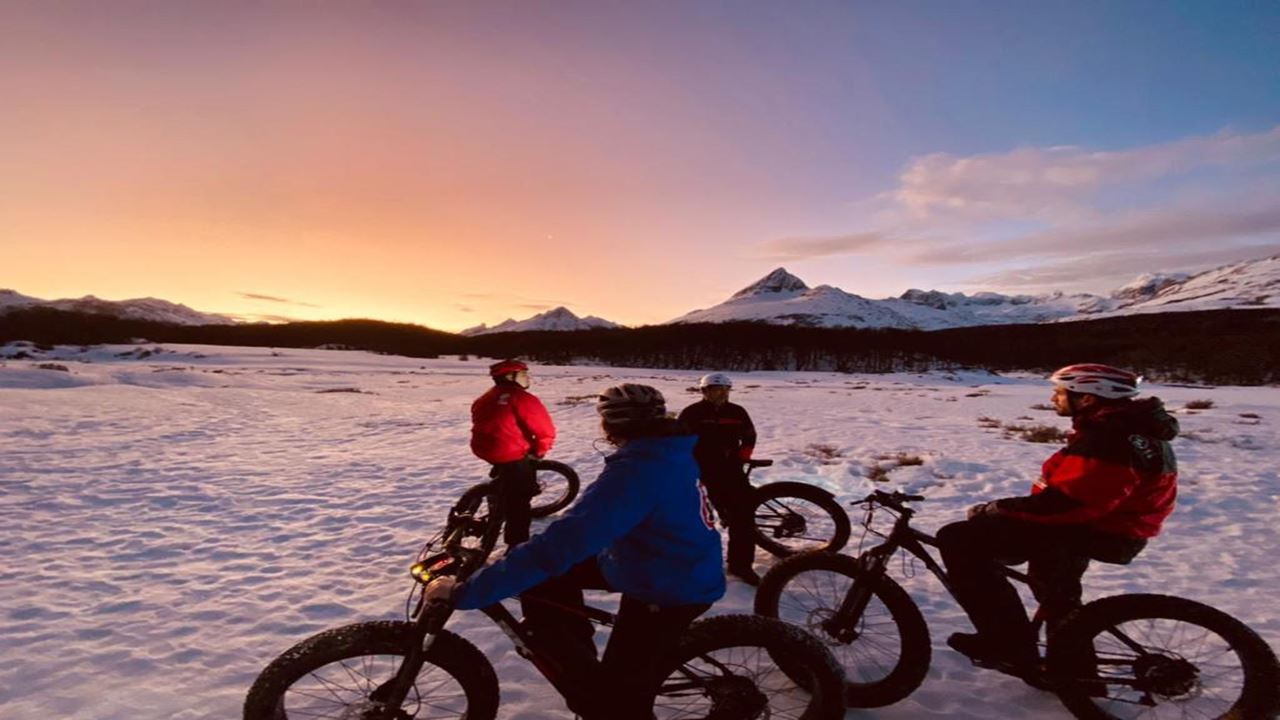 Vale de Lobos e Castoreras com Passeio de Bicicleta Elétrica foto 4