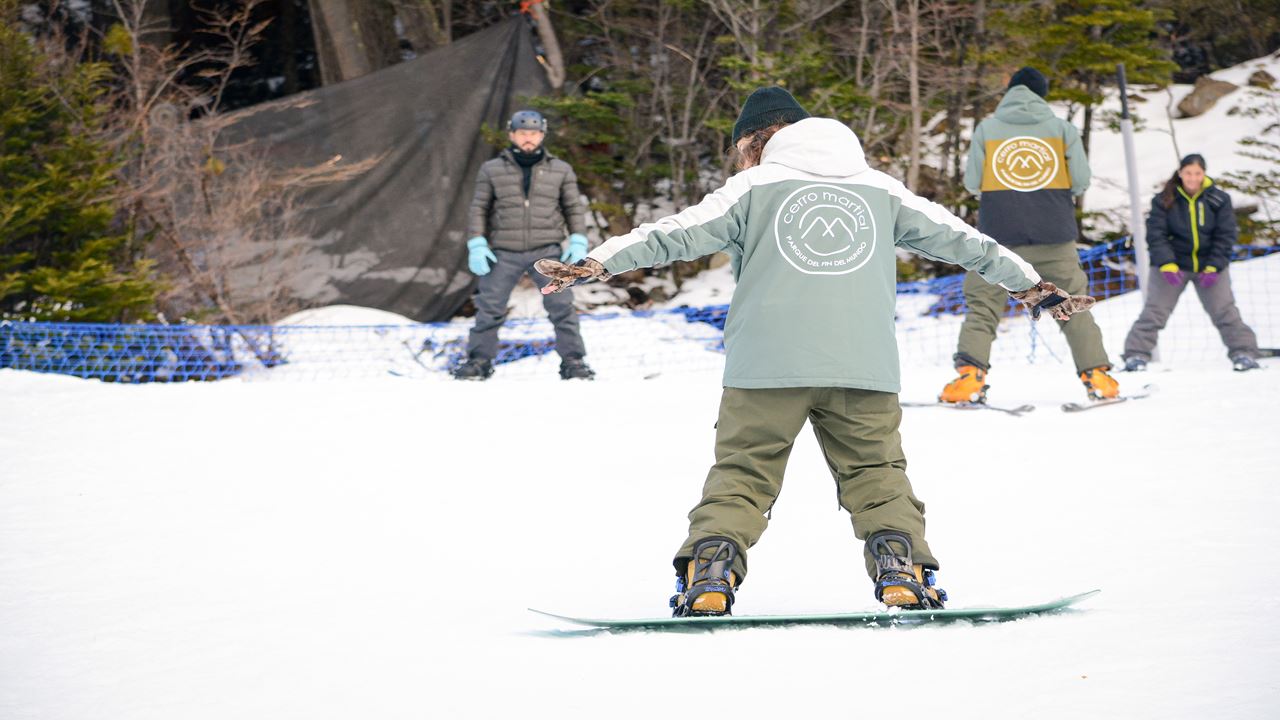 Dia de Snowboard ou Ski no Cerro Martial