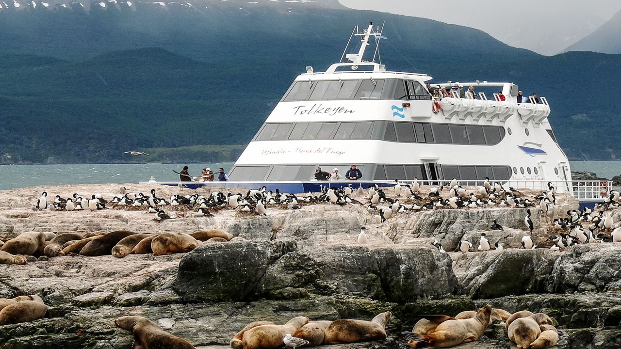 Navigation In The Beagle Channel And The Island Of Los Lobos