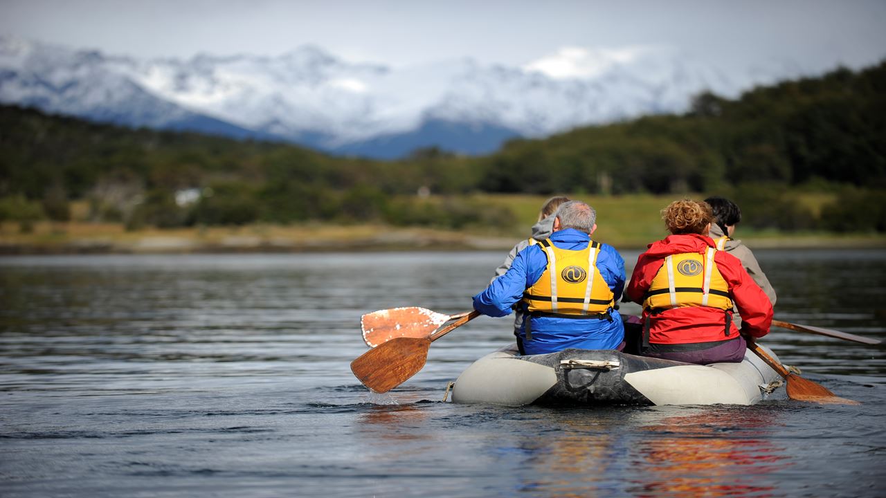 Parque Nacional Tierra del Fuego Privado: Trekking e Canoas