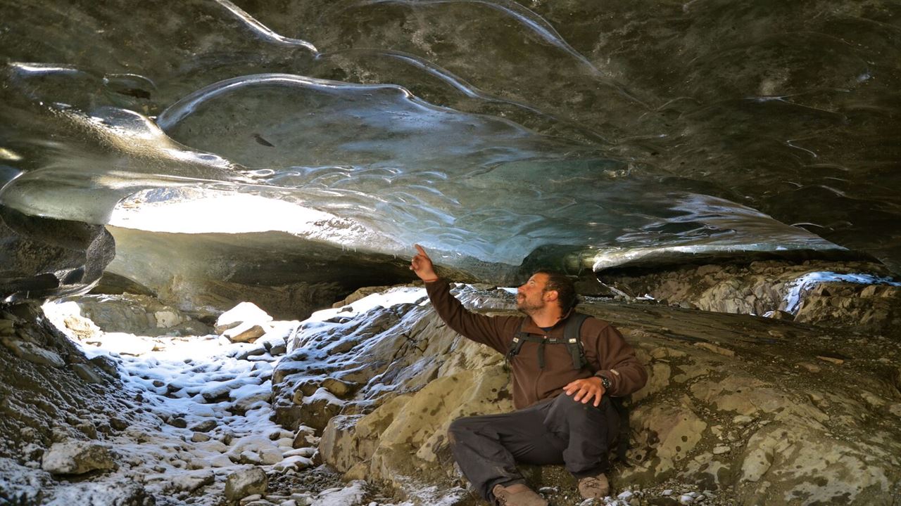 Vinciguerra Glacier Trekking